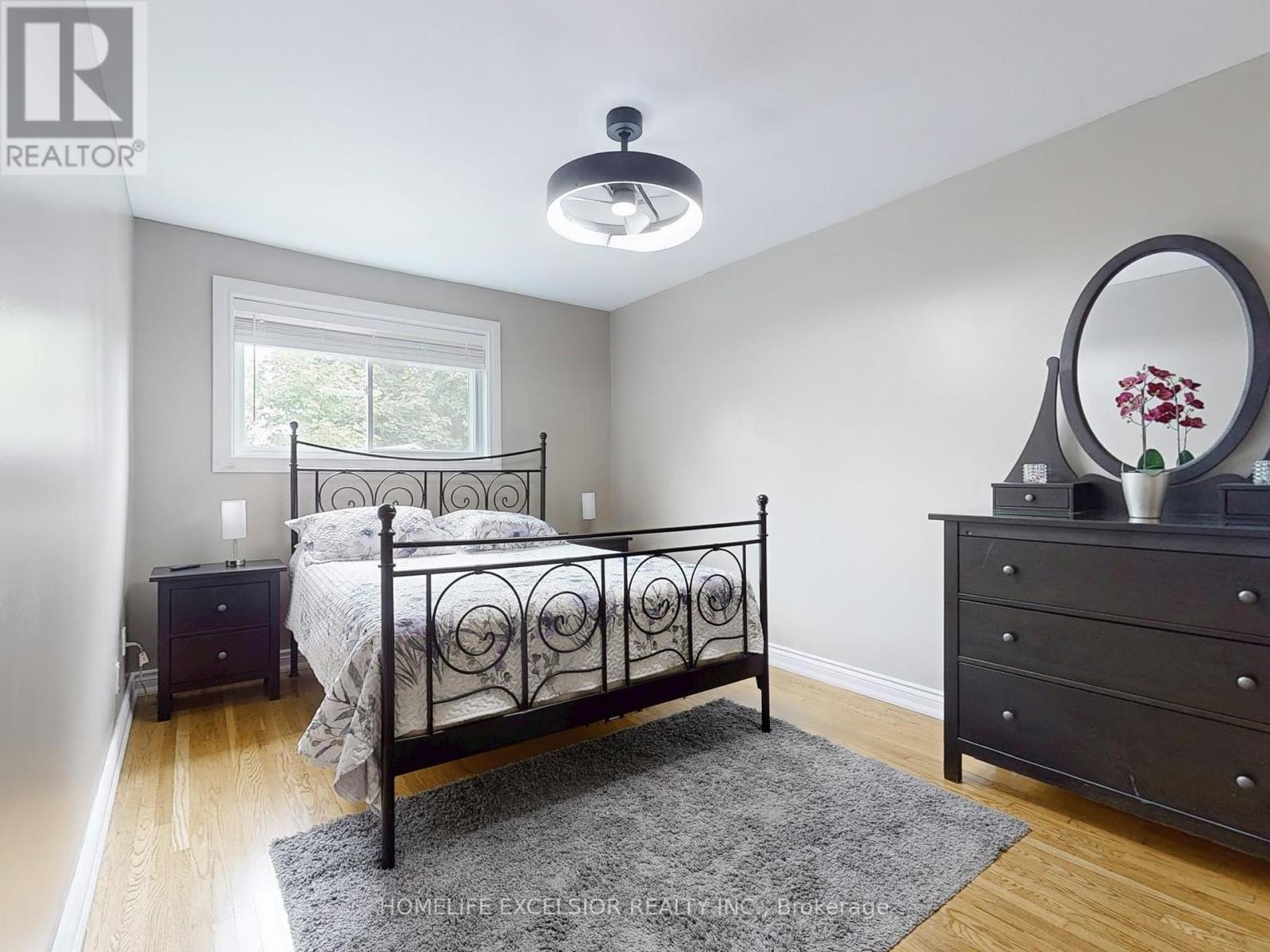 Photo 19 of 26 John Garland Boulevard, Toronto ON