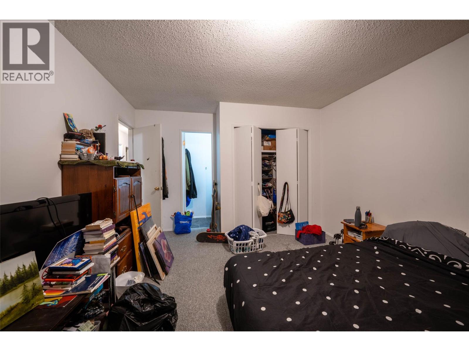 3710 25 AVENUE - 39