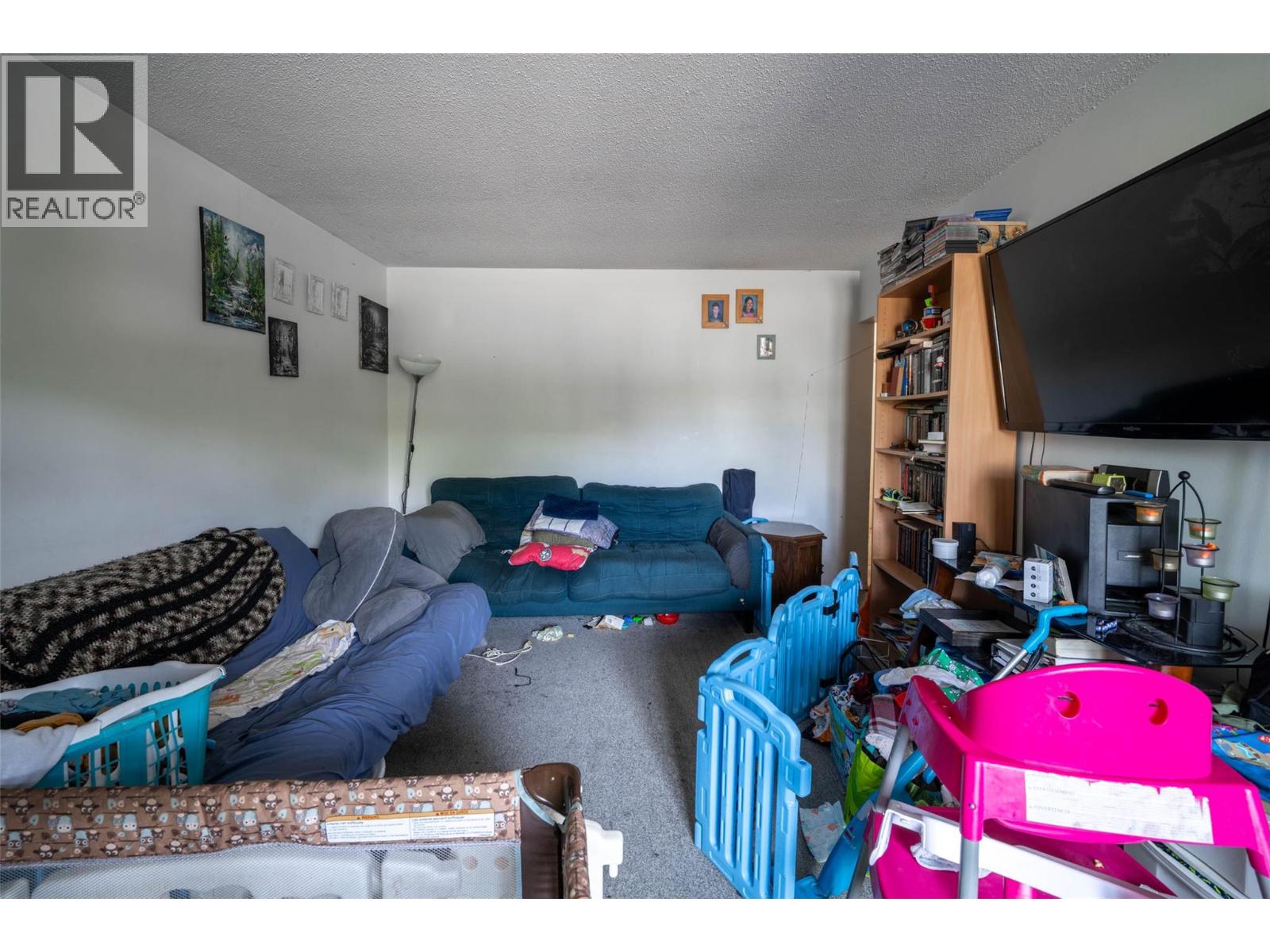 3710 25 AVENUE - 34