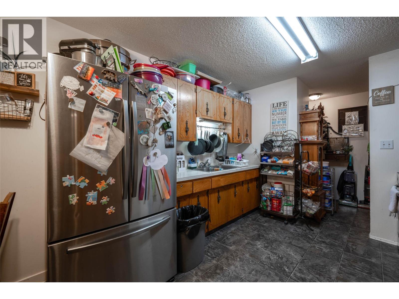 3710 25 AVENUE - 6