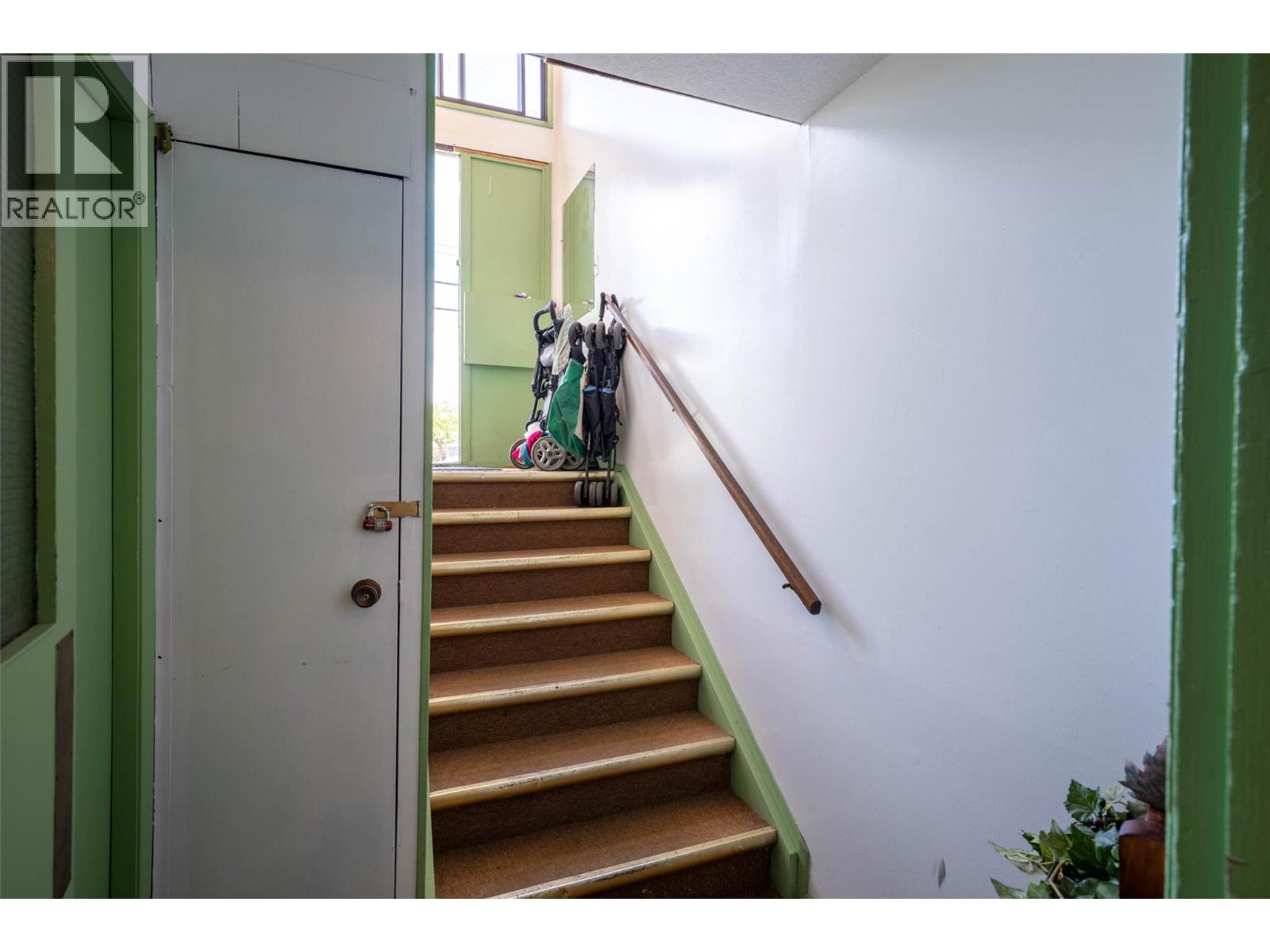 3710 25 AVENUE - 54