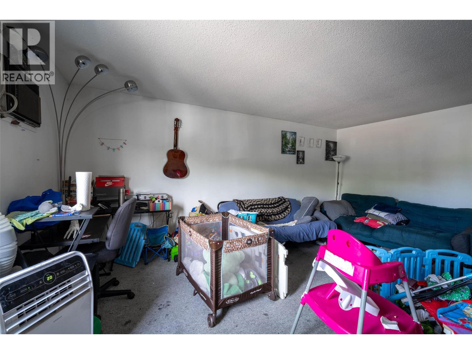 3710 25 AVENUE - 33