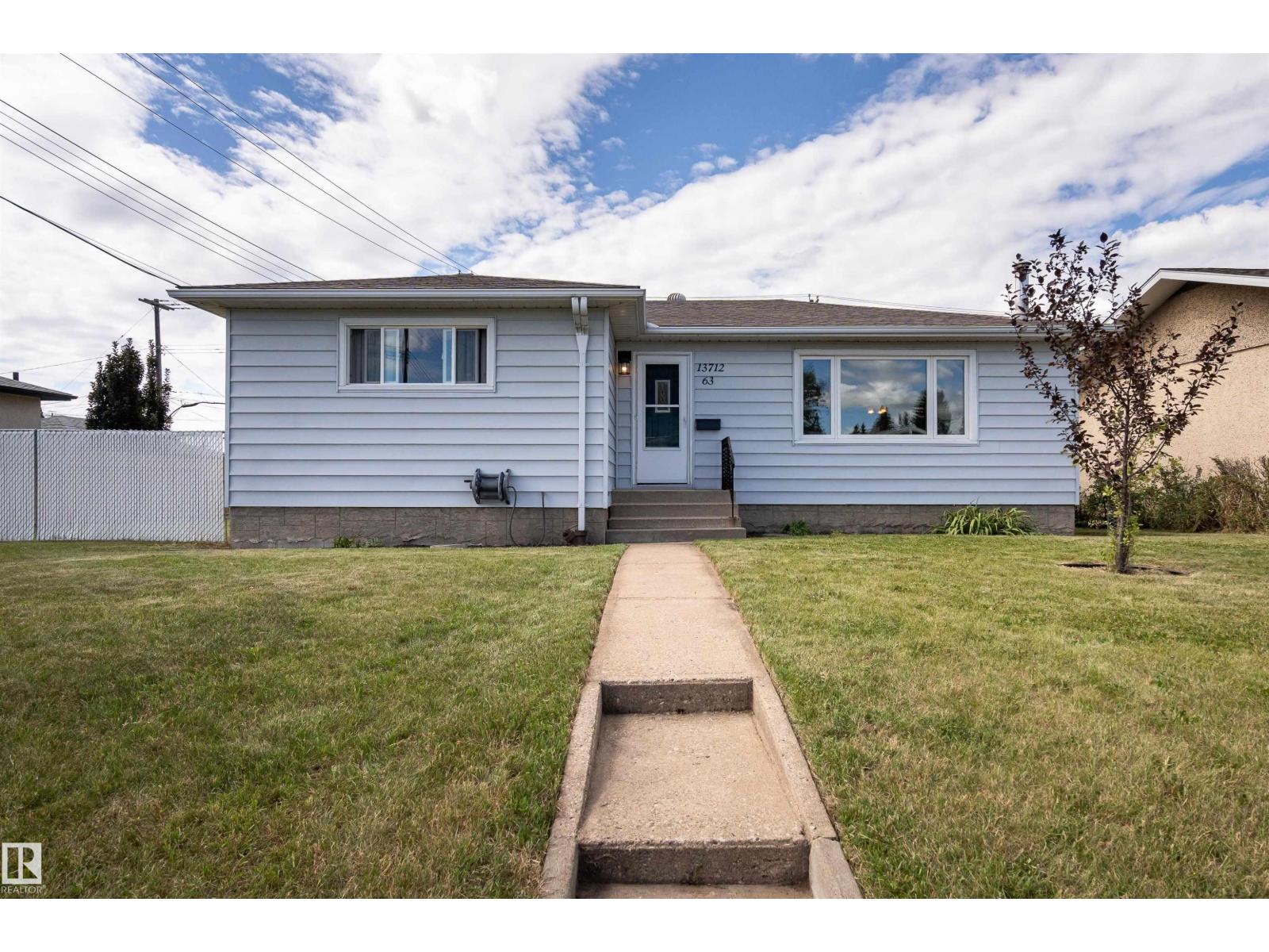 Photo 39 of 13712 63 St Nw, Edmonton AB