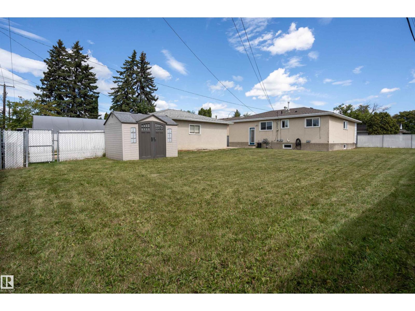 Photo 43 of 13712 63 St Nw, Edmonton AB