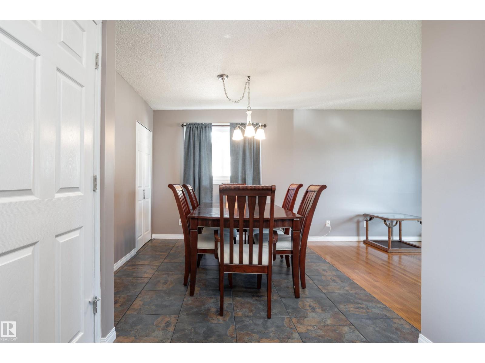 Photo 34 of 13712 63 St Nw, Edmonton AB