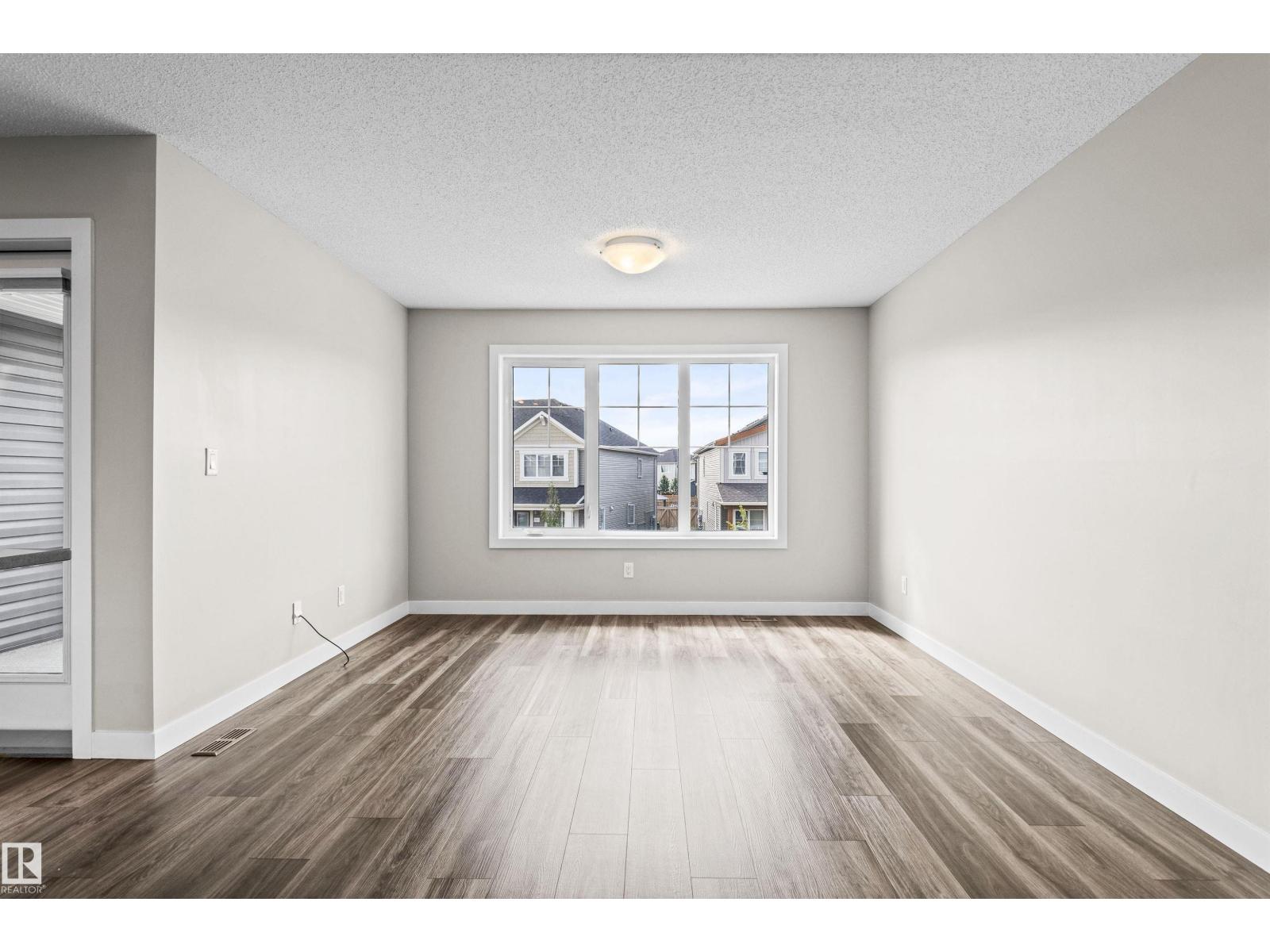 Photo 34 of 20516 21 Av Nw, Edmonton AB