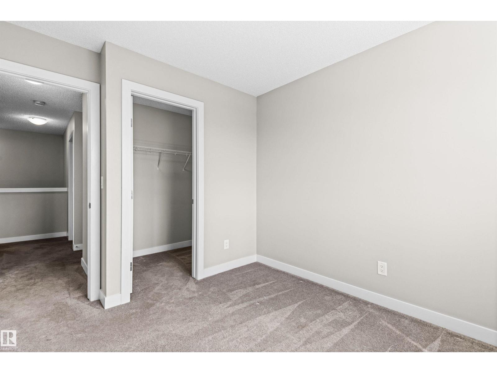 Photo 6 of 20516 21 Av Nw, Edmonton AB