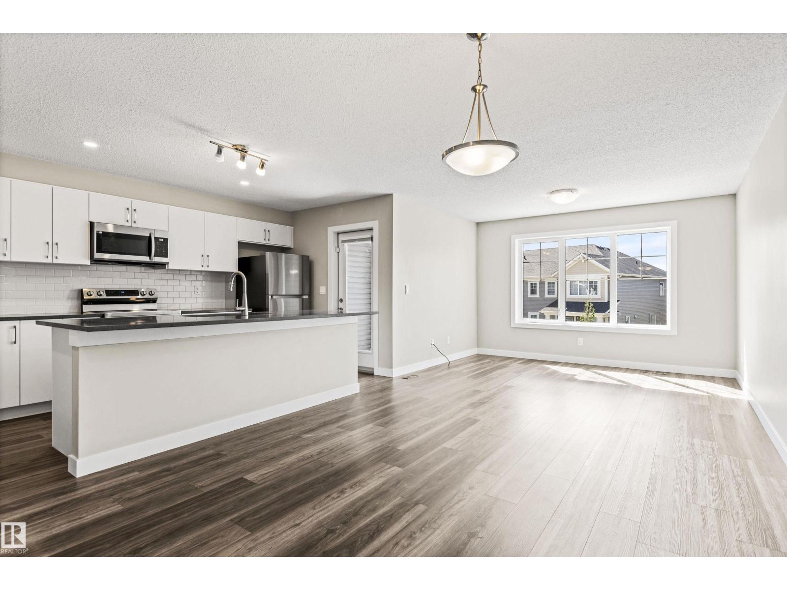 Photo 46 of 20516 21 Av Nw, Edmonton AB