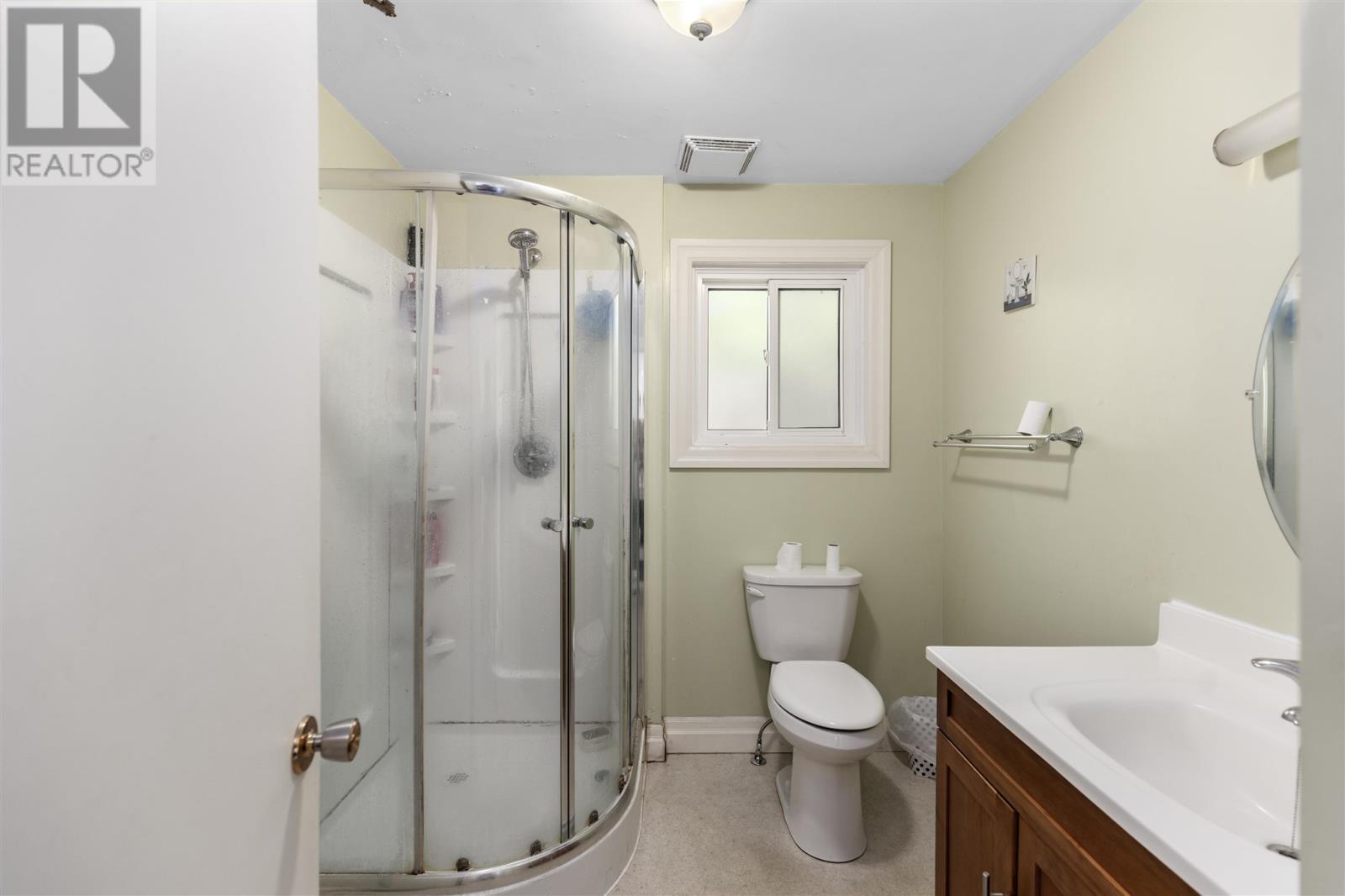 Photo 17 of 48 Wellington St W, Sault Ste Marie ON