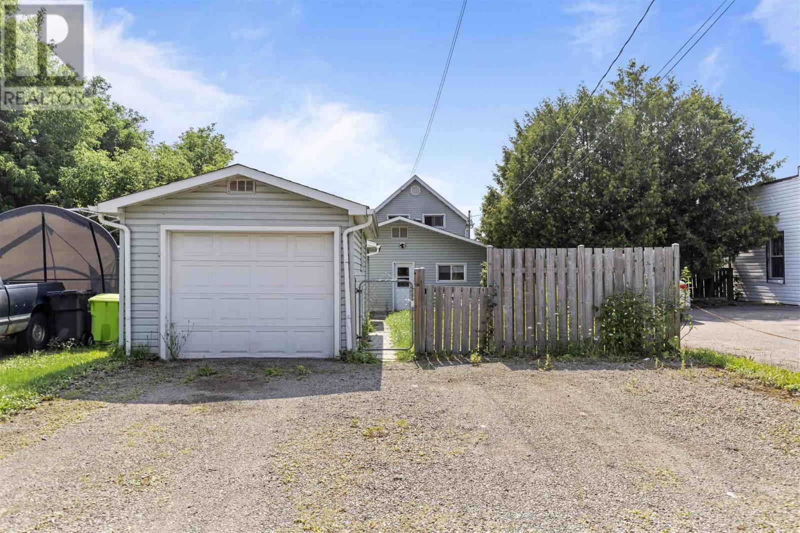 Photo 22 of 48 Wellington St W, Sault Ste Marie ON
