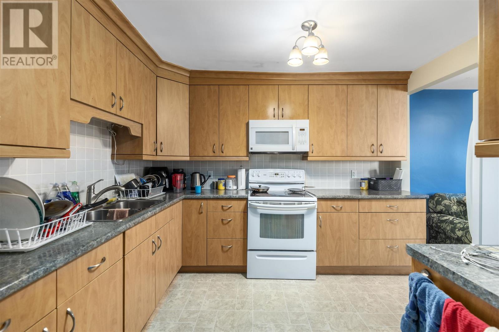 Photo 7 of 48 Wellington St W, Sault Ste Marie ON