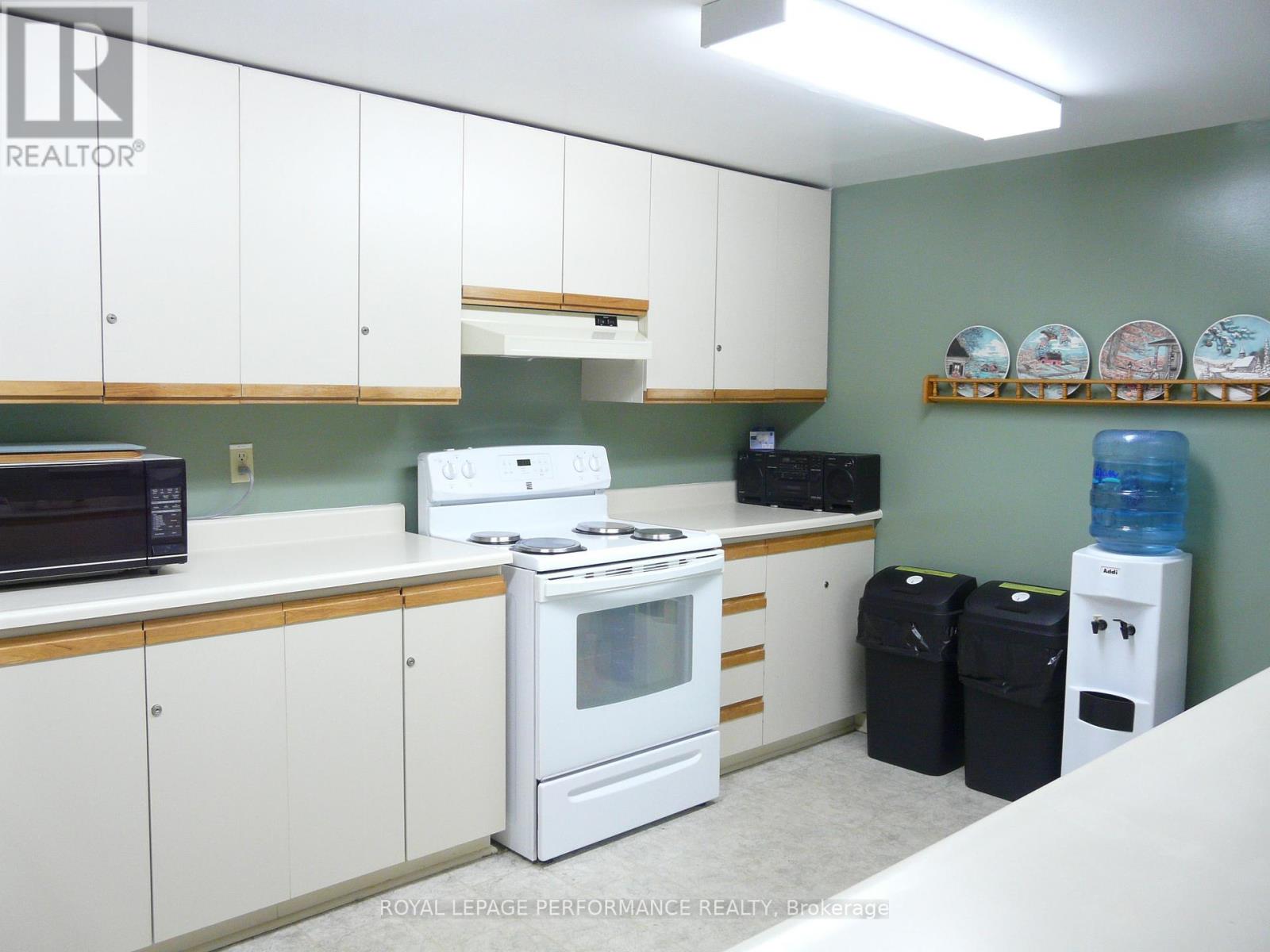 Photo 39 of 404 200 Lafontaine Avenue, Ottawa ON