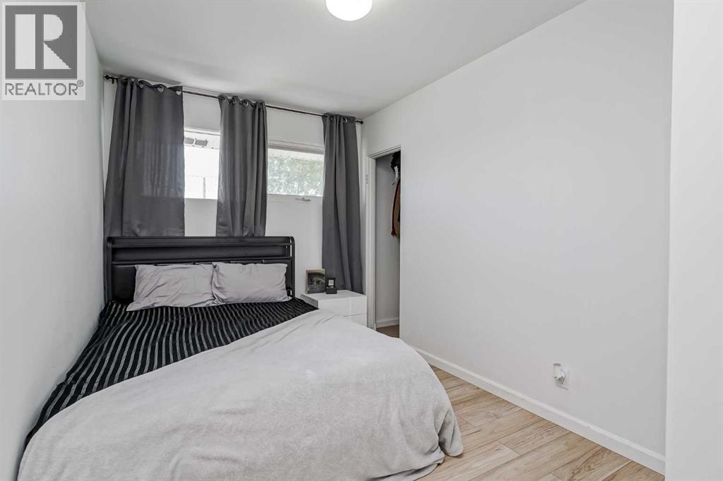 Single Family House for Sale in   Street NE Winston Heights/Mountview Calgary 
