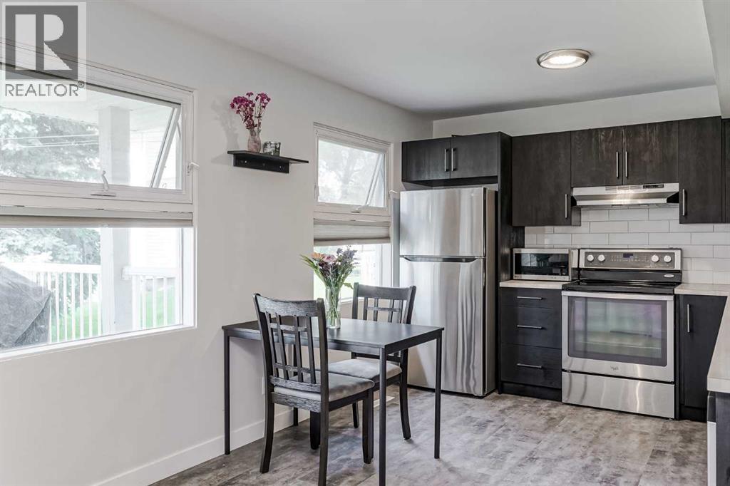 Single Family House for Sale in   Street NE Winston Heights/Mountview Calgary 