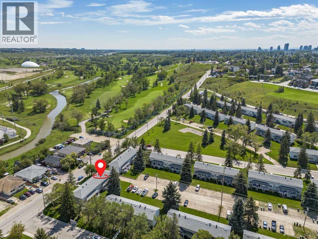 Single Family House for Sale in   Street NE Winston Heights/Mountview Calgary 