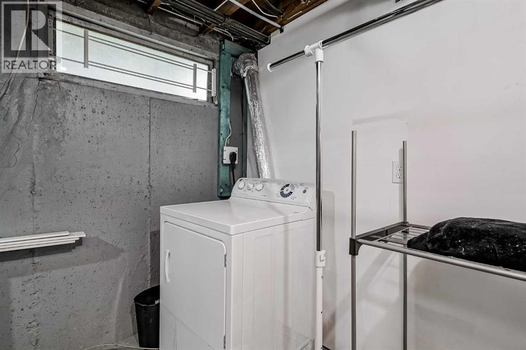 Single Family House for Sale in   Street NE Winston Heights/Mountview Calgary 