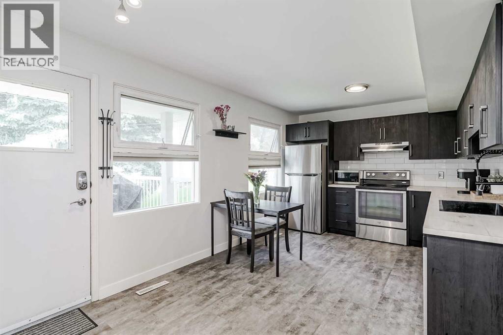Single Family House for Sale in   Street NE Winston Heights/Mountview Calgary 