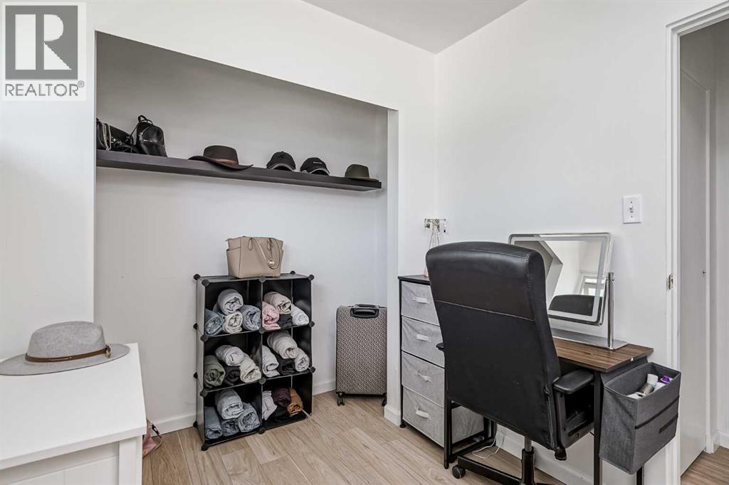 Single Family House for Sale in   Street NE Winston Heights/Mountview Calgary 