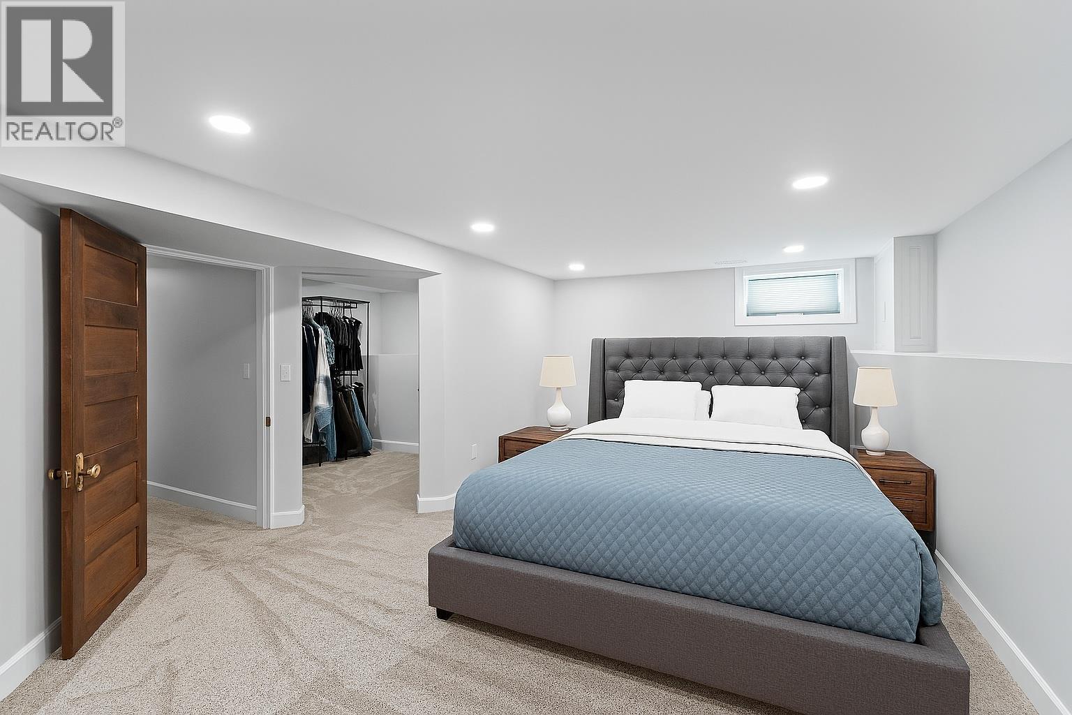Photo 3 of 670 Columbia Street, Kamloops BC