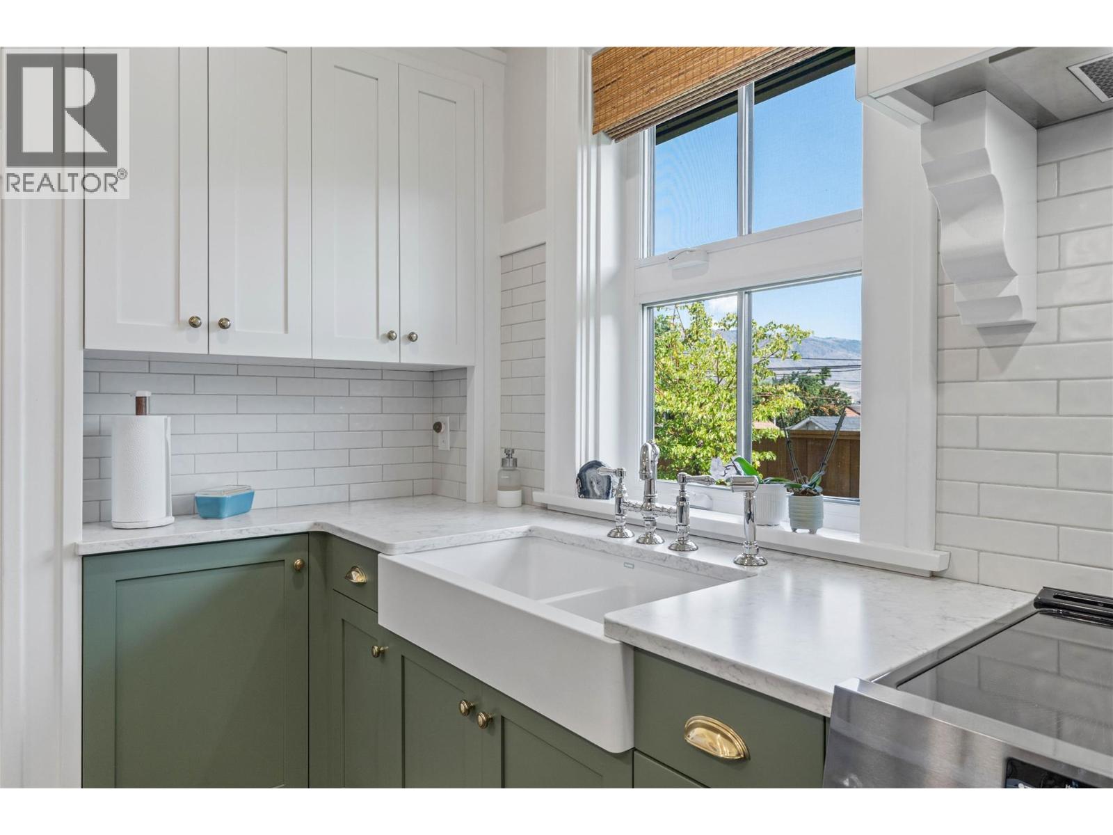 Photo 30 of 670 Columbia Street, Kamloops BC