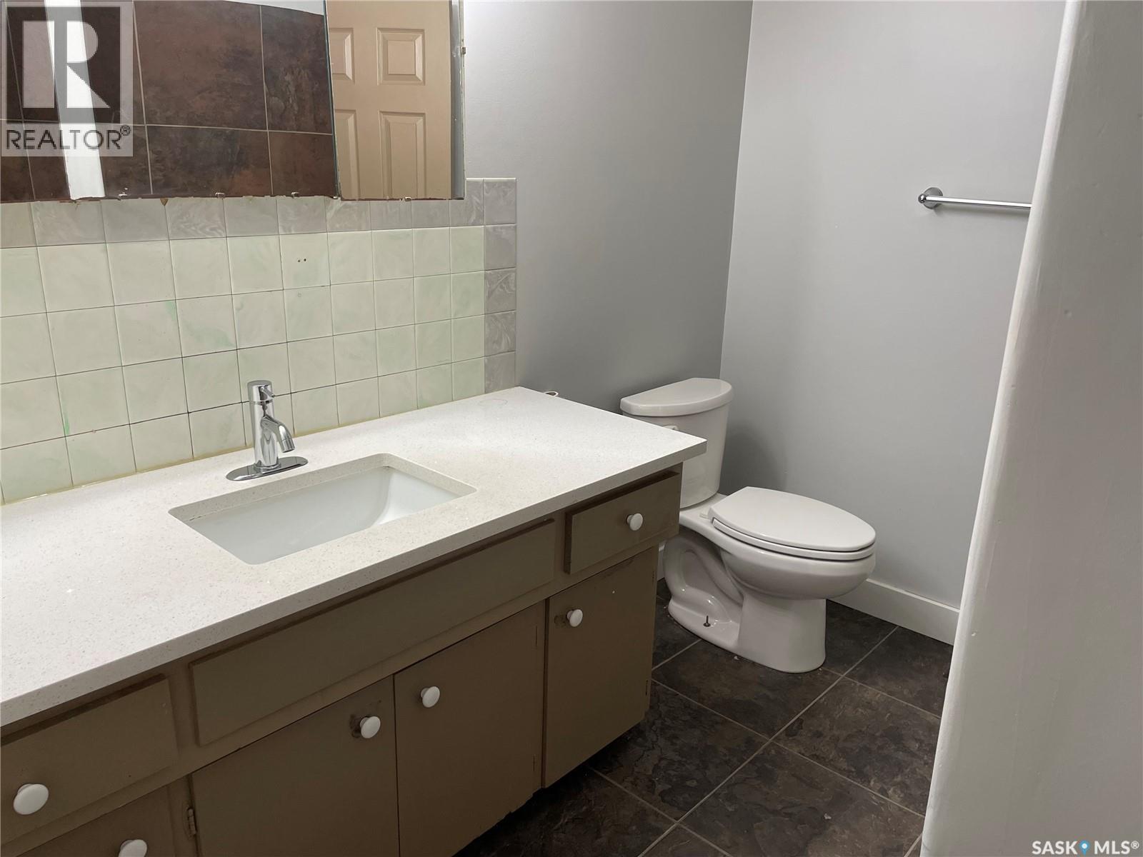 Photo 19 of 27 25 Cushing Crescent, Regina SK