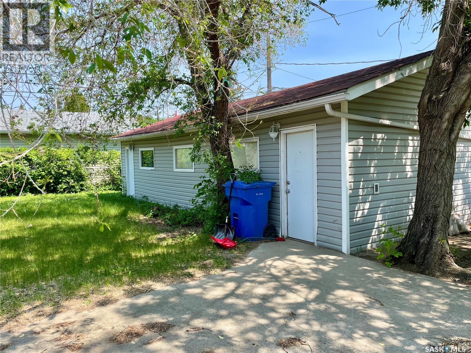 Photo 13 of 27 25 Cushing Crescent, Regina SK