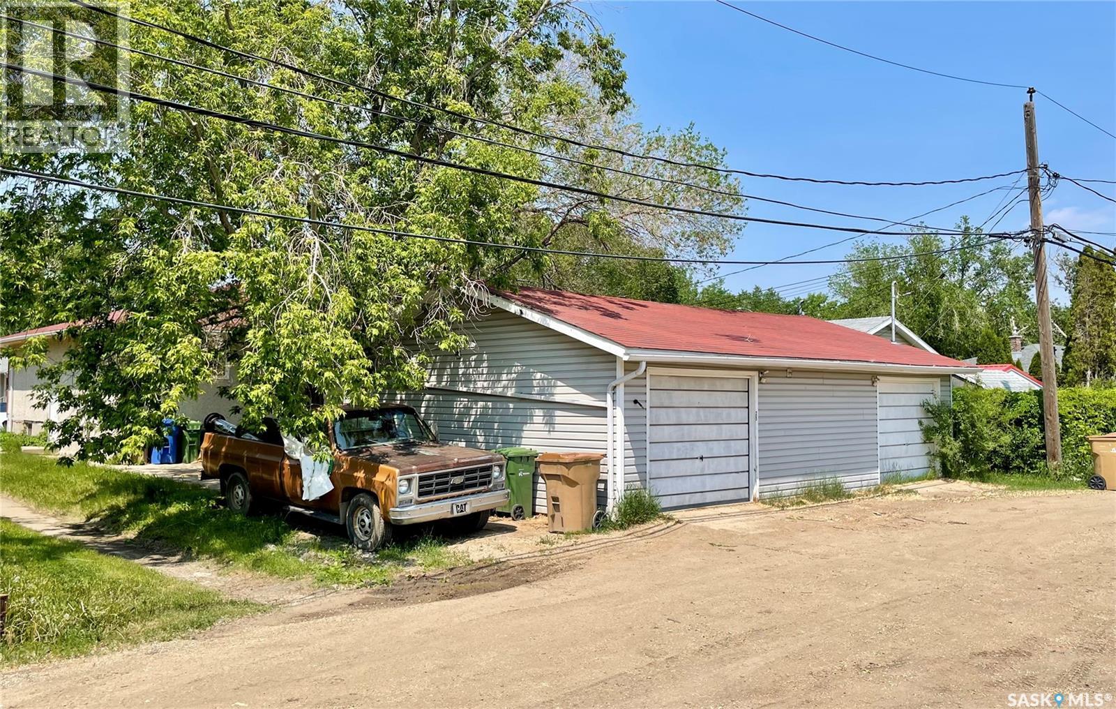 Photo 14 of 27 25 Cushing Crescent, Regina SK