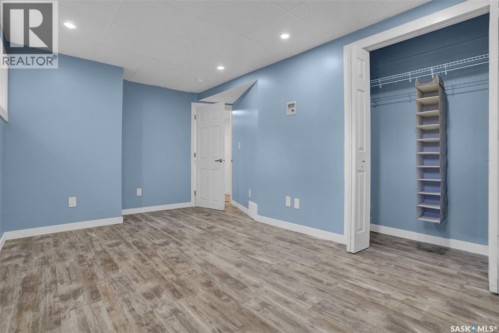 Photo 13 of 586 Rink Avenue, Regina SK