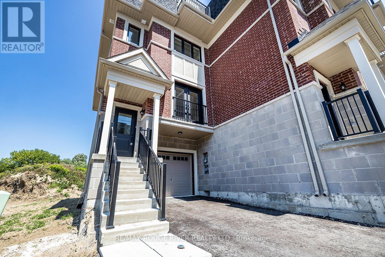Photo 31 of 10 Marret Lane, Clarington ON