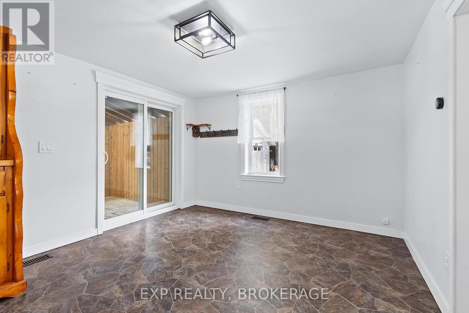 Photo 23 of 7993 Perth Road, Frontenac ON