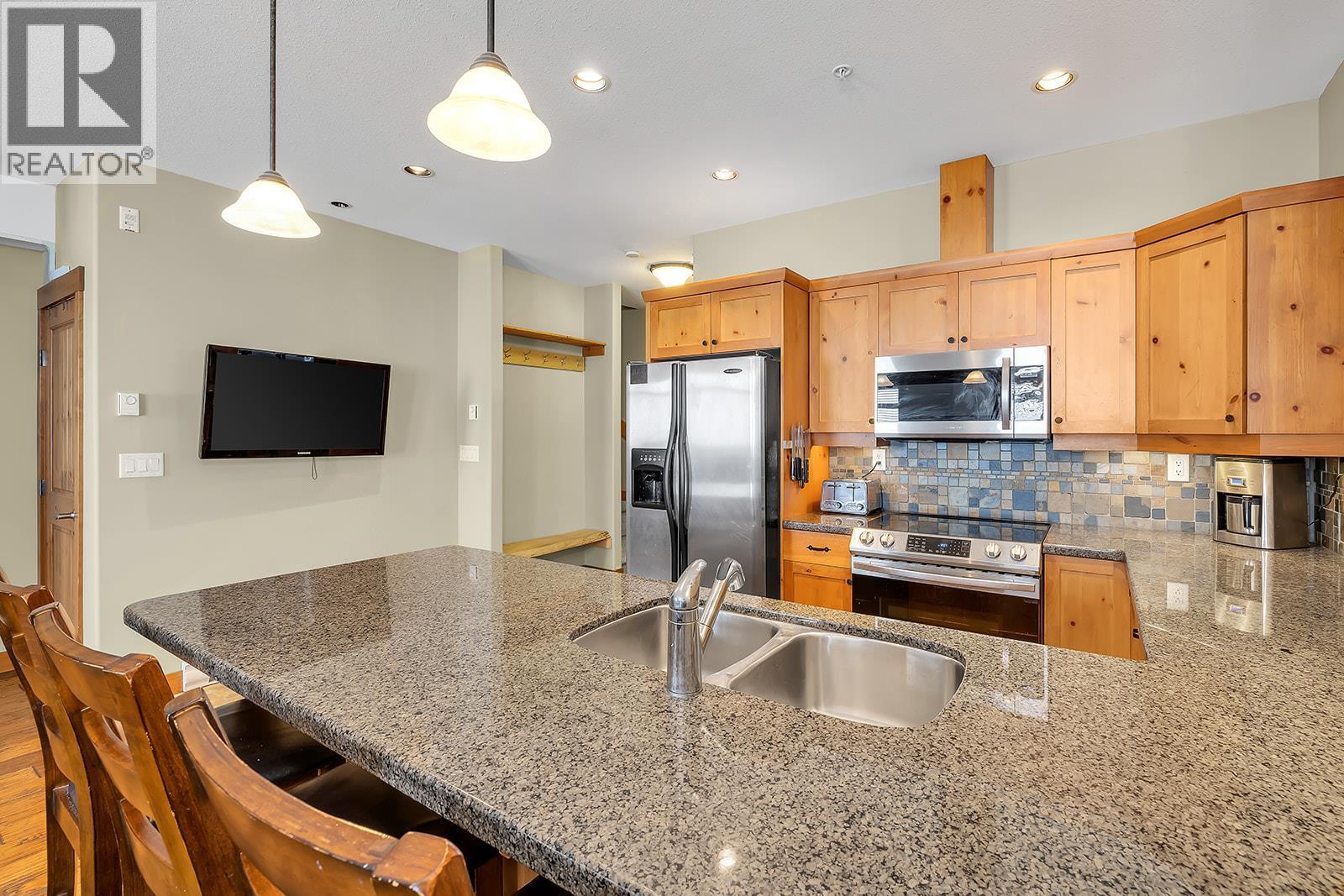 255 Raven Ridge Road Unit# 1, Big White