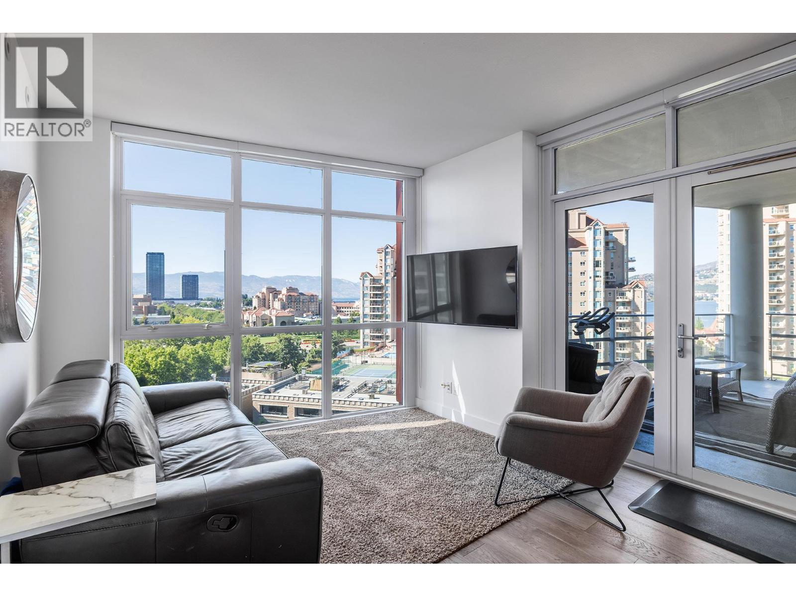 801 1151 Sunset Drive, Kelowna