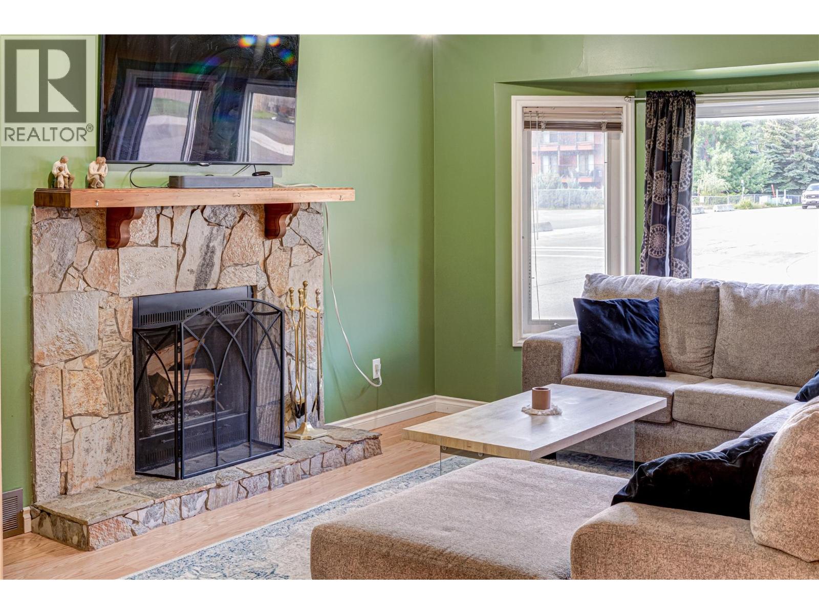 Photo 41 of 1305 Pinyon Road, Sparwood BC