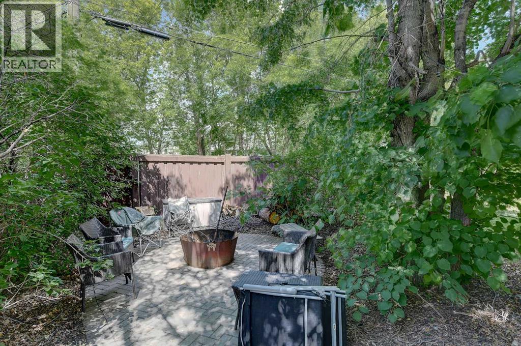Single Family House Bungalow for Sale in   Avenue Mountview Grande Prairie 