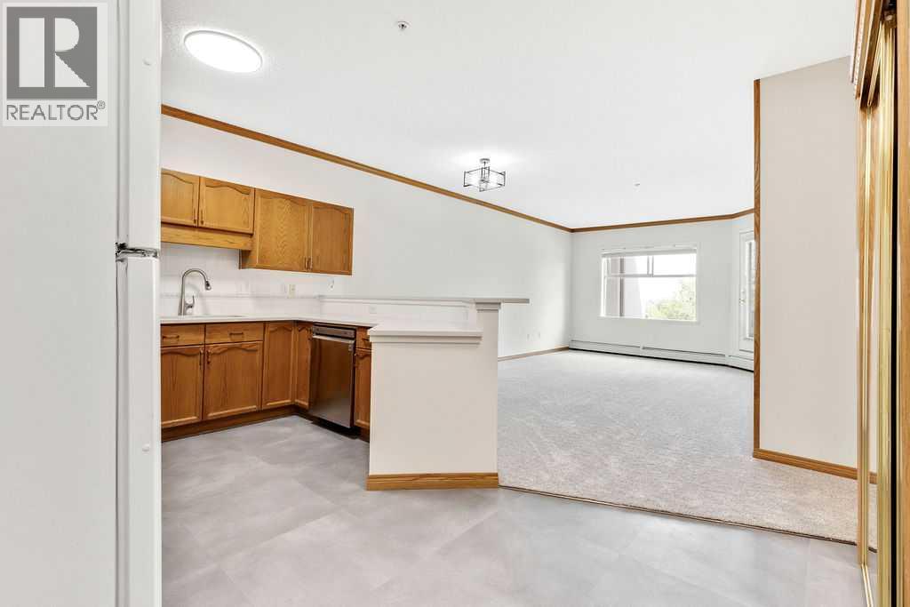 Single Family House for Sale in   Lincoln Way SW Lincoln Park Calgary 