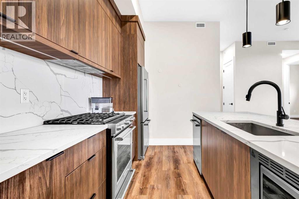 Single Family House for Sale in    Street SW South Calgary Calgary 