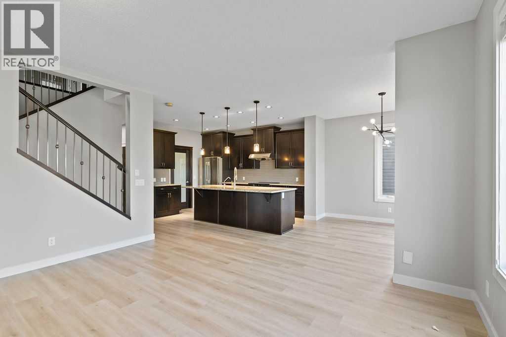 Single Family House for Sale in  Evanspark Gardens NW Evanston Calgary 