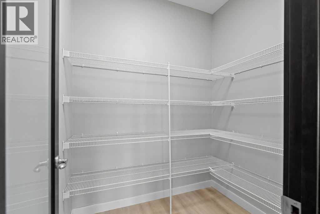 Single Family House for Sale in  Evanspark Gardens NW Evanston Calgary 