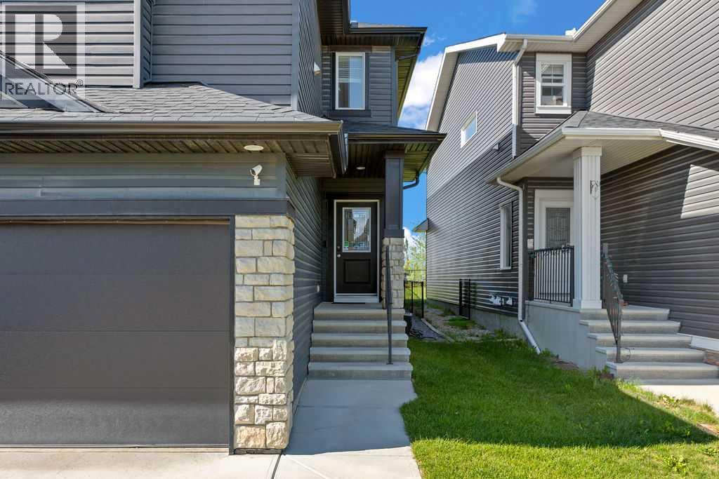 Single Family House for Sale in  Evanspark Gardens NW Evanston Calgary 