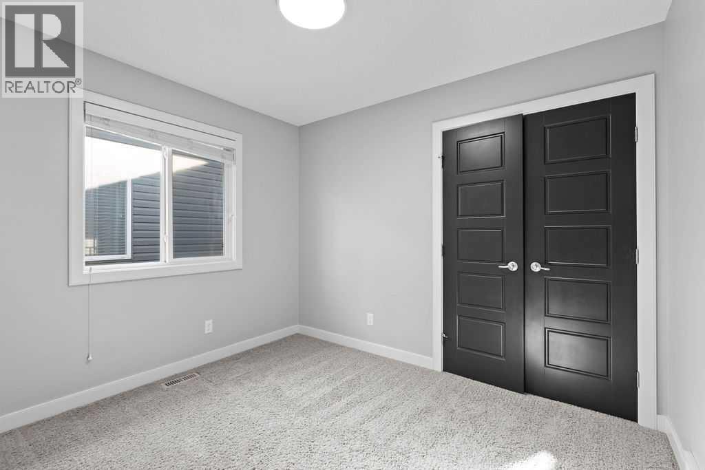 Single Family House for Sale in  Evanspark Gardens NW Evanston Calgary 