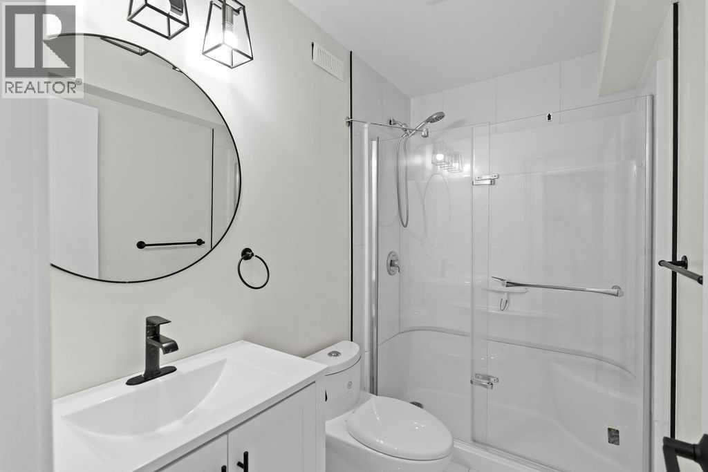 Single Family House for Sale in  Evanspark Gardens NW Evanston Calgary 