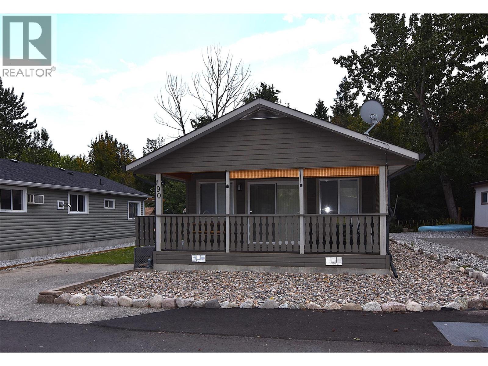 Photo 1 of 190 Falcon Avenue, Vernon BC