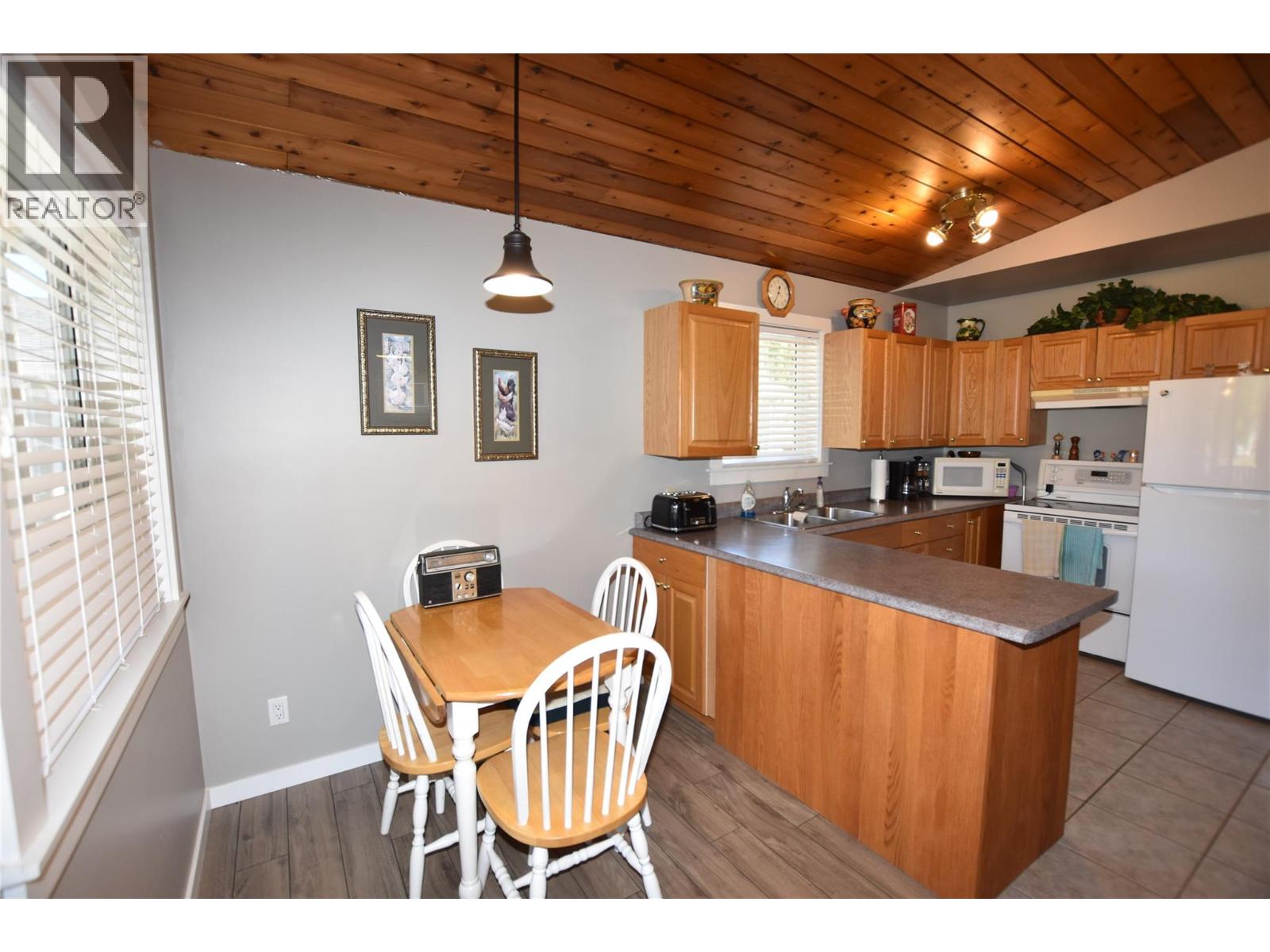 Photo 15 of 190 Falcon Avenue, Vernon BC