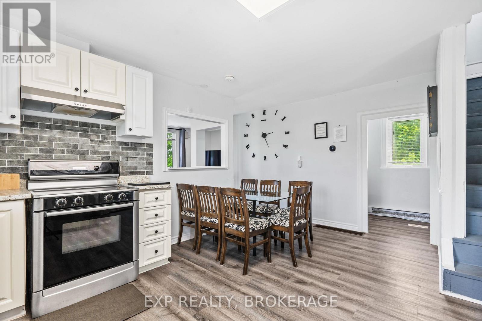 Photo 1 of 1217 Giles Lane, Frontenac ON