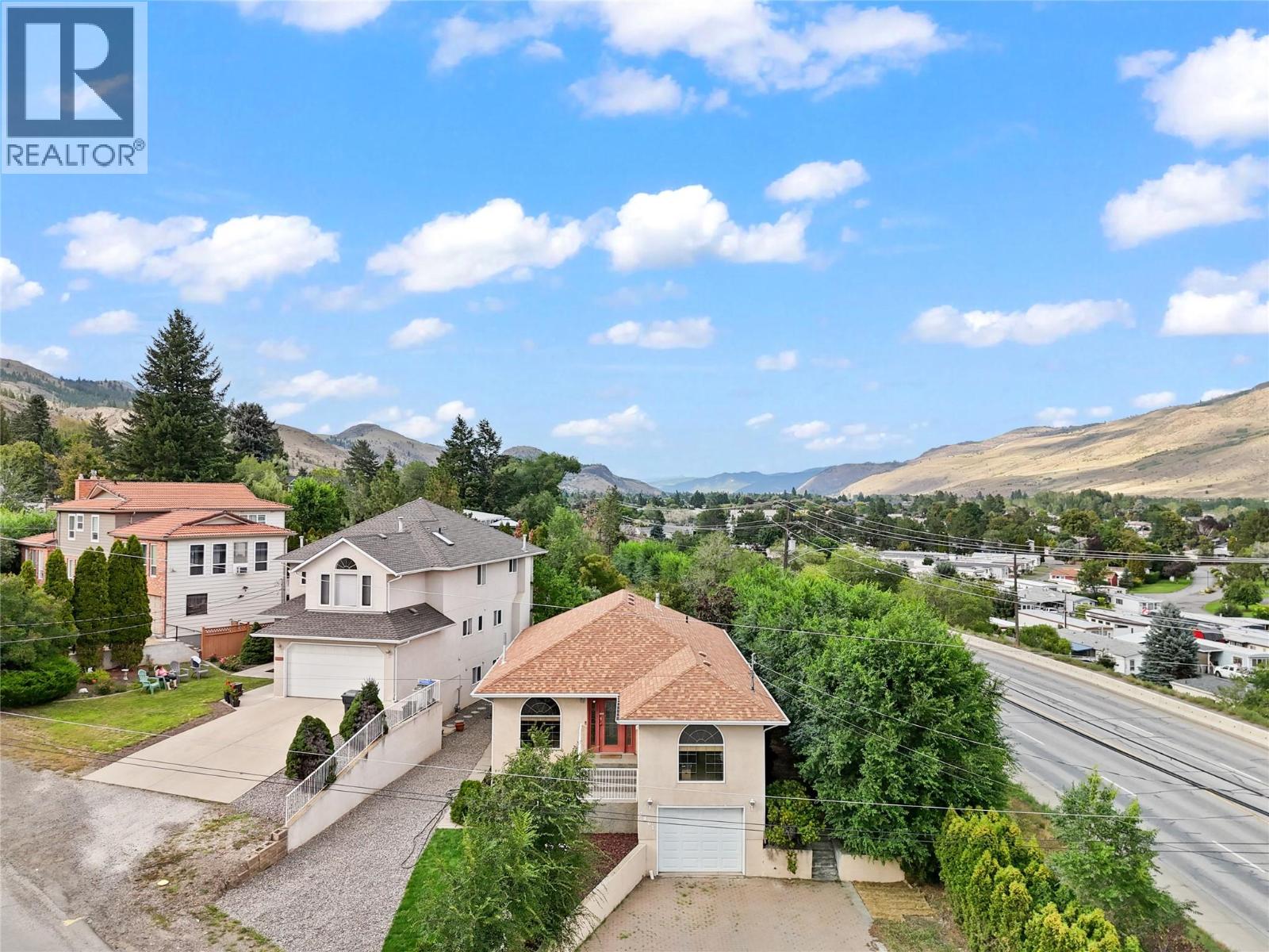 Photo 41 of 2401 Parkview Drive, Kamloops BC