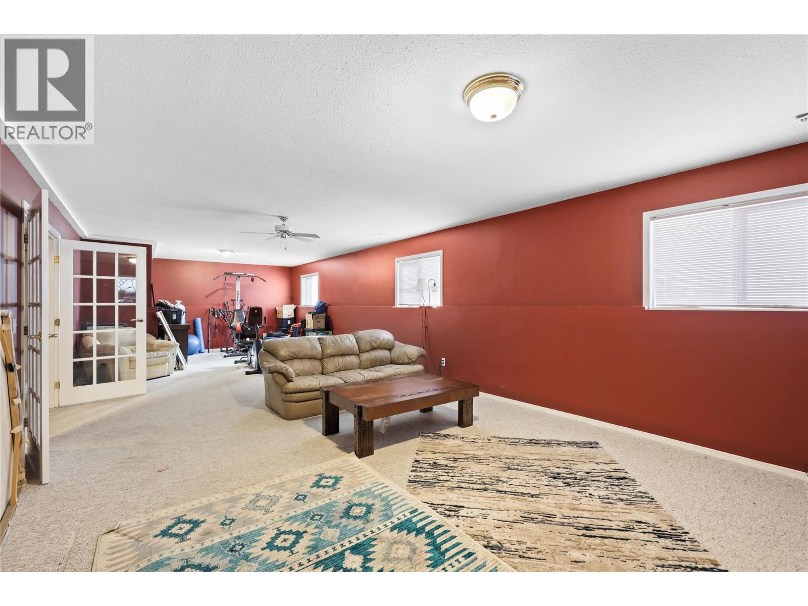 Photo 15 of 2401 Parkview Drive, Kamloops BC