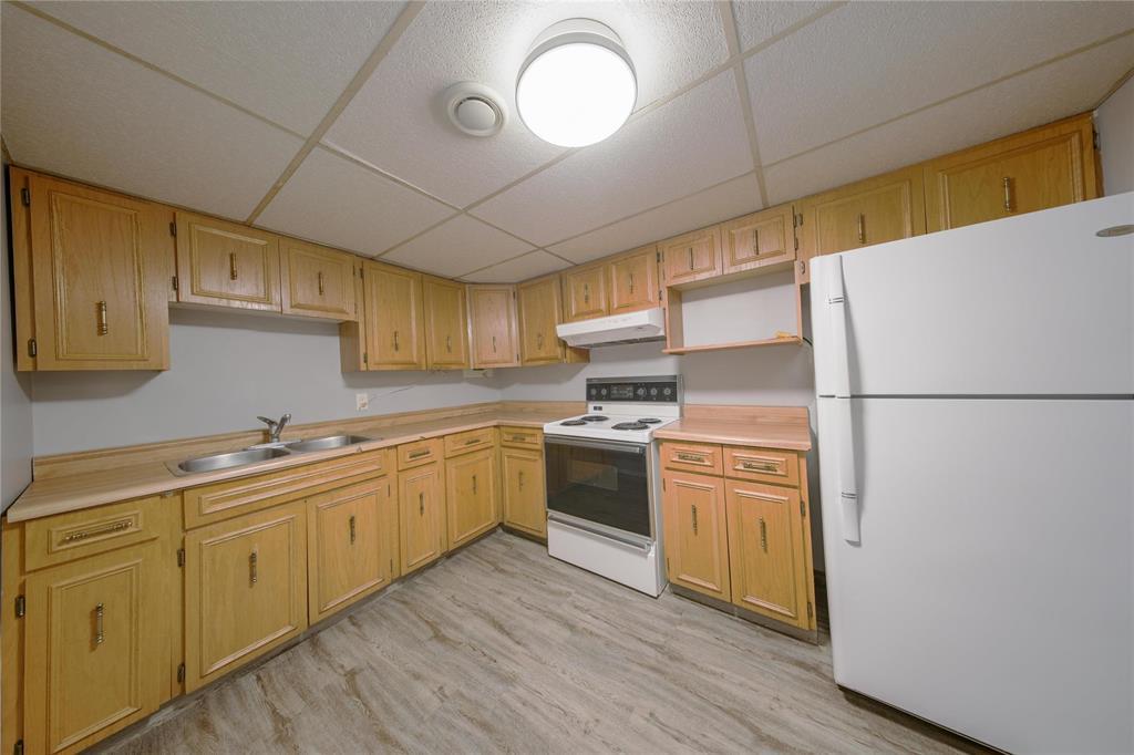 Photo 33 of 87 Kildonan Meadow Drive, Winnipeg MB