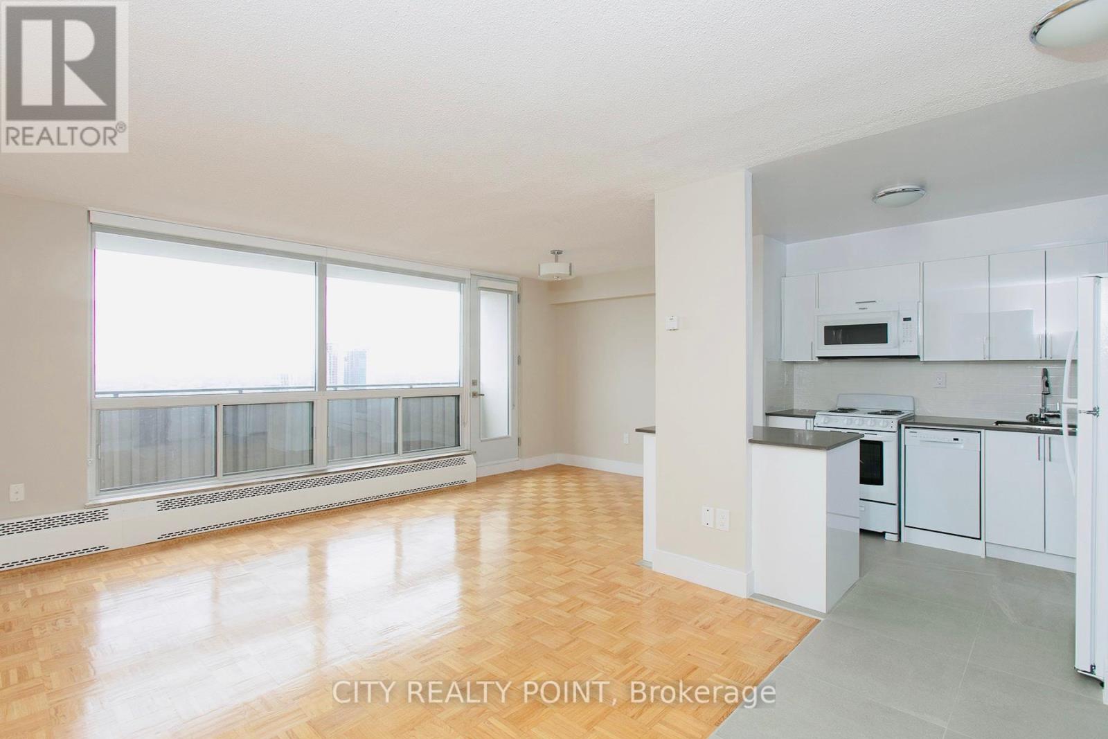 Photo 2 of 1010 666 Spadina Avenue, Toronto ON