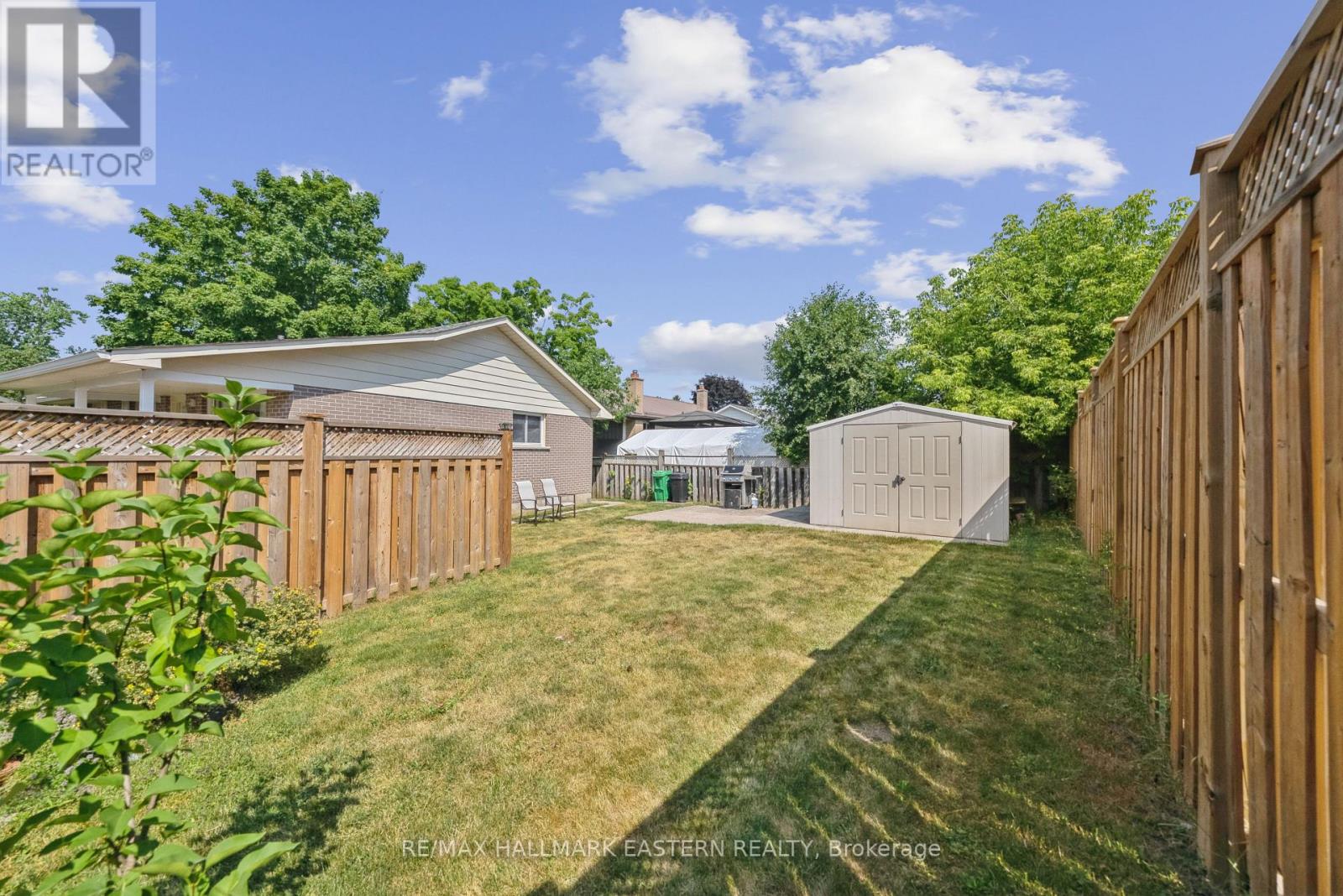 Photo 24 of 604 Garside Drive, Peterborough East ON
