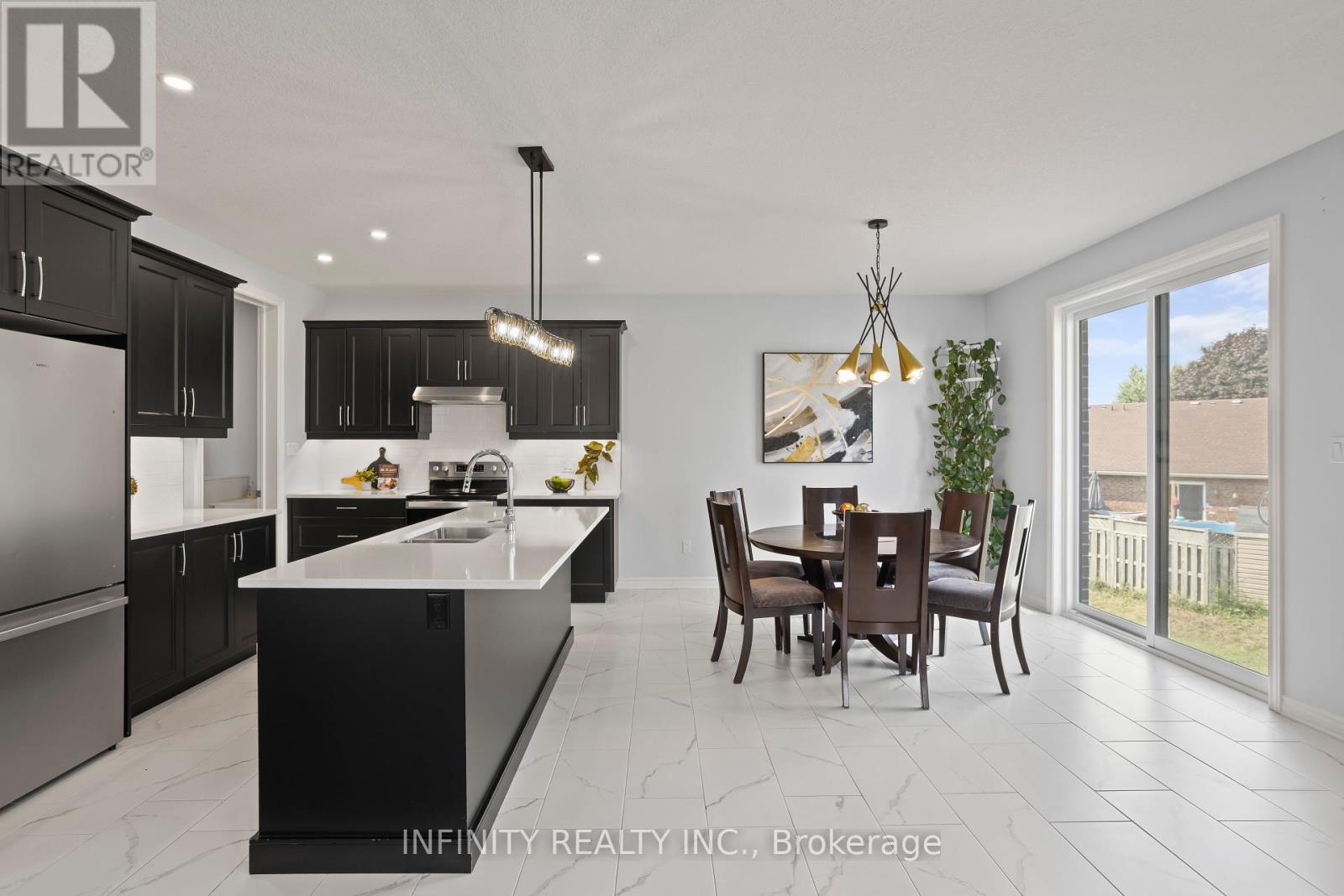 Photo 11 of 25 Welch Court, St Thomas ON
